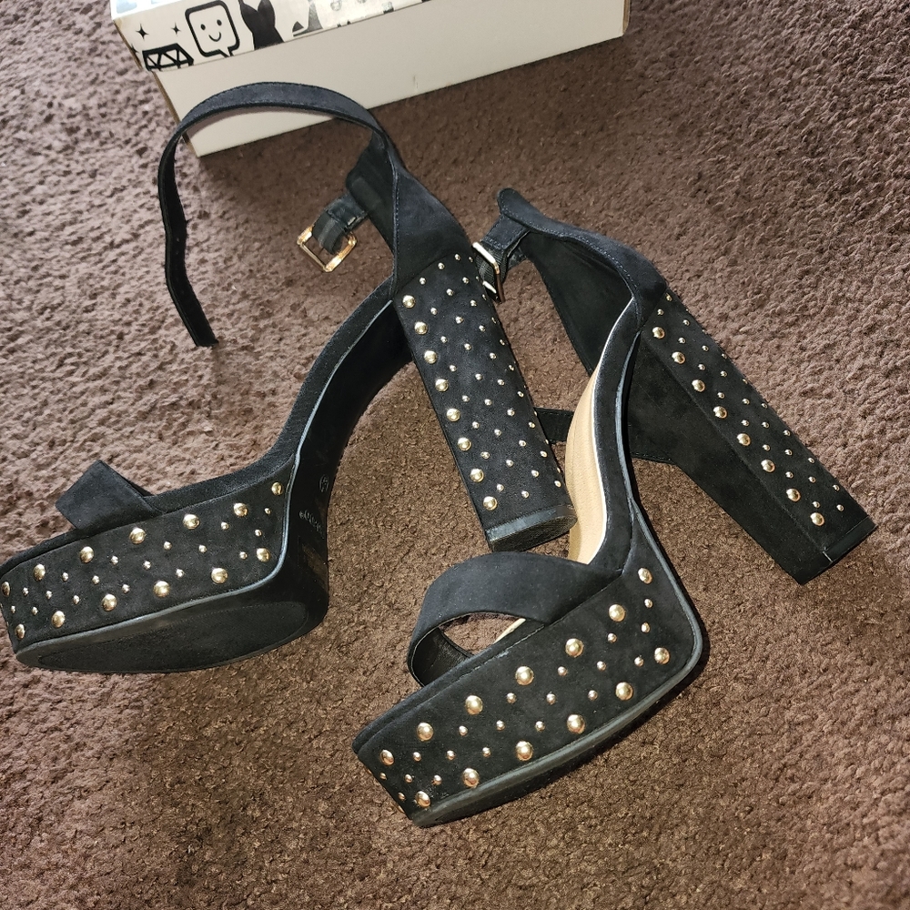 Suede Heels - Picture 6 of 8